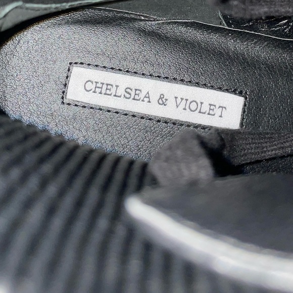 NIB Chelsea & Violet Rumi Leather Lace-Up Chunky Lug Sole Combat Booties Bla… - Picture 14 of 15